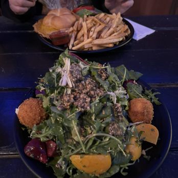 Ghost Town Brewing - Laurel - Beet salad - Breweries Near Me - Oakland, California Ghost Town Brewing - Laurel - Beet salad - Breweries Near Me - Oakland, California