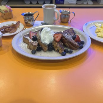 Paris Coffee Shop - Brioche French Toast - Coffee & Tea Near Me - Fort Worth, Texas Paris Coffee Shop - Brioche French Toast - Coffee & Tea Near Me - Fort Worth, Texas