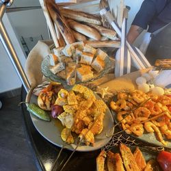 American Express Stadium Club - Seafood boil