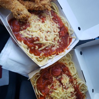Jollibee - I ordered 2 piece chicken with spaghetti and 2 burger steaks with rice.. they gave me another spaghetti instead of burger steaks + rice. - Filipino Near Me - West Covina, California Jollibee - I ordered 2 piece chicken with spaghetti and 2 burger steaks with rice.. they gave me another spaghetti instead of burger steaks + rice. - Filipino Near Me - West Covina, California