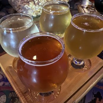 Weyerbacher Brewing Co - IPA and mead flight - Breweries Near Me - Easton, Pennsylvania Weyerbacher Brewing Co - IPA and mead flight - Breweries Near Me - Easton, Pennsylvania
