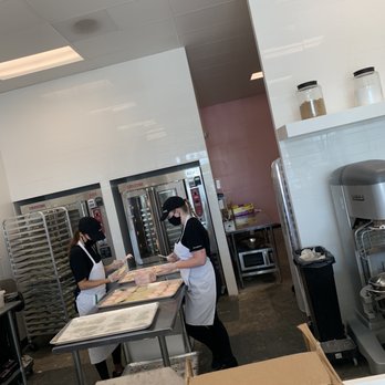 Crumbl - Madison - Bakeries Near Me - Madison, Alabama Crumbl - Madison - Bakeries Near Me - Madison, Alabama