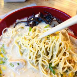 Lifting Noodles Ramen - Battery - Chicken Ramen Noodles