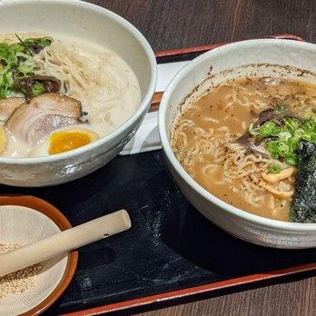 Ramen Isshin - White sesame shio (left), vegetarian roasted garlic shoyu (right) - Ramen Near Me - Toronto, Ontario Ramen Isshin - White sesame shio (left), vegetarian roasted garlic shoyu (right) - Ramen Near Me - Toronto, Ontario