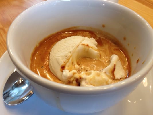 Astoria Coffee by null