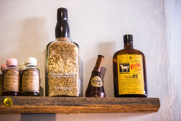 Duke's Liquor Box by null