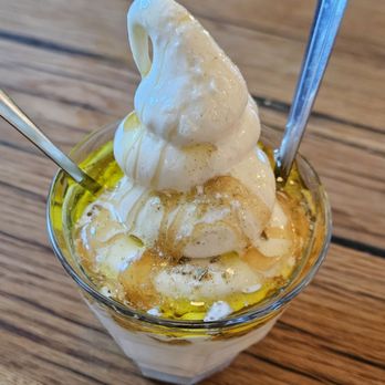Jumbo's Win Win - Greek style soft serve - Burgers Near Me - Philo, California