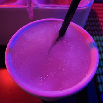 Broadway Cocktail Lounge - Frozen mango - Karaoke Near Me - Long Beach, California Broadway Cocktail Lounge - Frozen mango - Karaoke Near Me - Long Beach, California