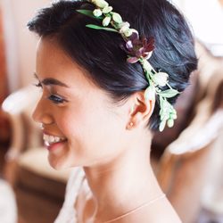 Dinner Bell Farm - Flower crown by Molly. Photo credit: Nicole Blumberg Photography