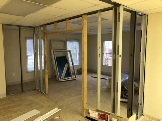 Tito Ramos Home Improvement Logo