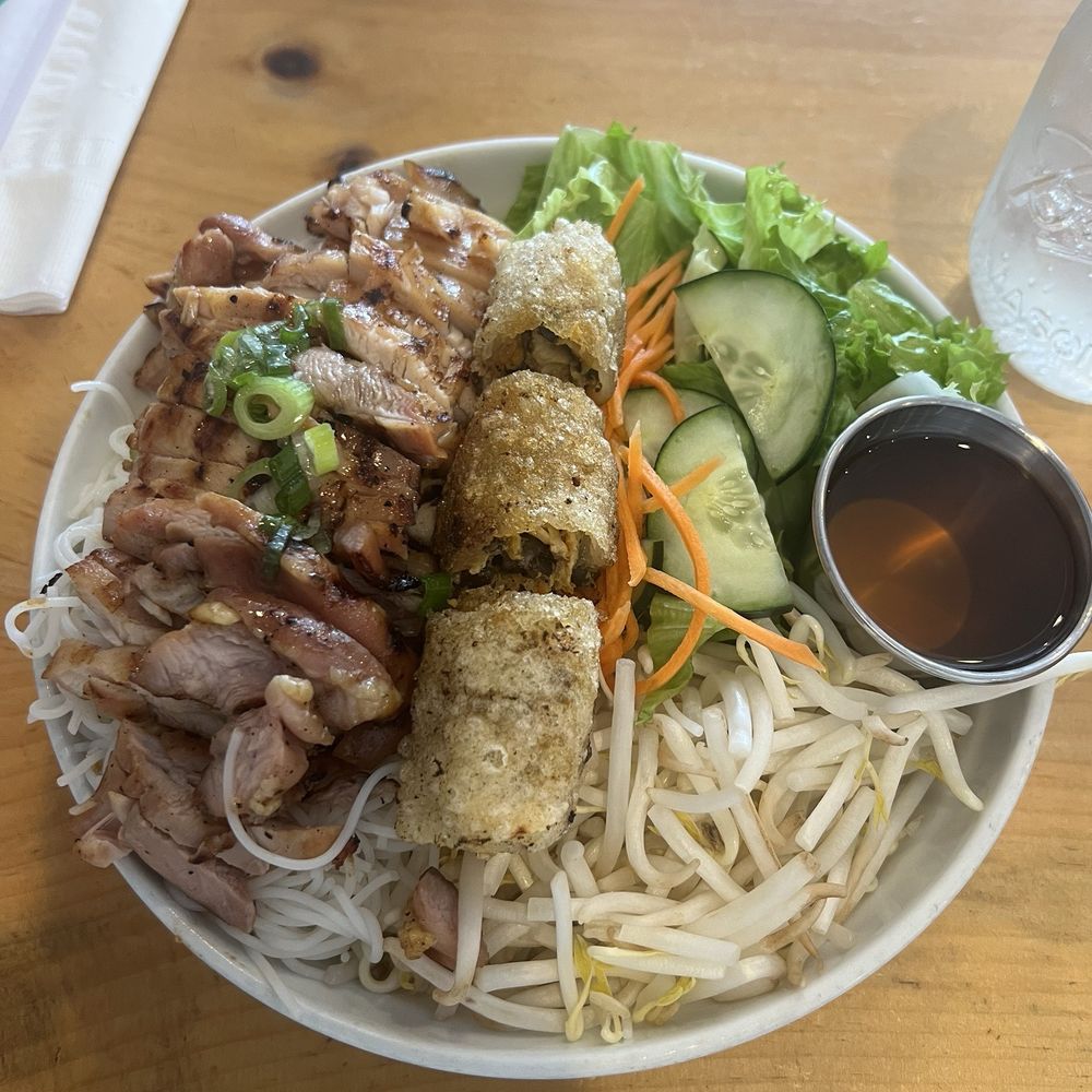 Phorage - Jidori Chicken Rice - Vietnamese Near Me - Los Angeles, California Phorage - Jidori Chicken Rice - Vietnamese Near Me - Los Angeles, California