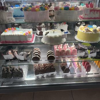 Baskin Robbins - Ice Cream & Frozen Yogurt Near Me - Greenbelt, Maryland Baskin Robbins - Ice Cream & Frozen Yogurt Near Me - Greenbelt, Maryland