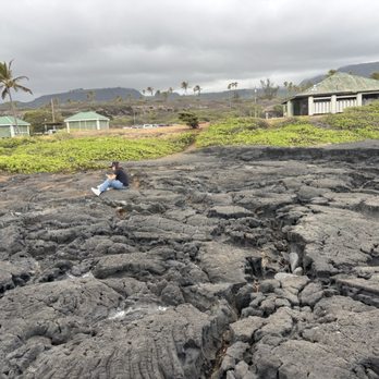 Punalu'u Black Sand Beach - Restrooms - Beaches Near Me - Pahala, Hawaii Punalu'u Black Sand Beach - Restrooms - Beaches Near Me - Pahala, Hawaii
