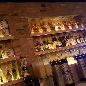 RAMEN-SAN - Beautiful bar with a myriad lucky cats - Ramen Near Me - Chicago, Illinois RAMEN-SAN - Beautiful bar with a myriad lucky cats - Ramen Near Me - Chicago, Illinois