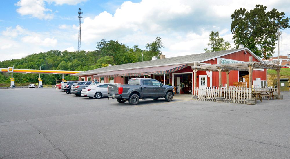 Shawnee Springs Market Logo