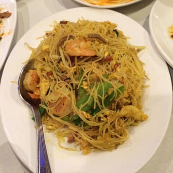 EMei - Singapore noodles - Szechuan Near Me - Philadelphia, Pennsylvania
