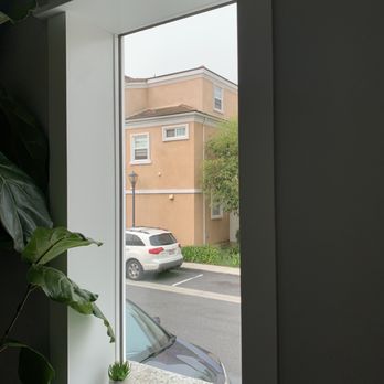 EC Services - Window Washing Near Me - Long Beach, California