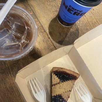 Caffe Nero - Vegan Elderberry Raspberry Tart - Coffee & Tea Near Me - Brookline, Massachusetts