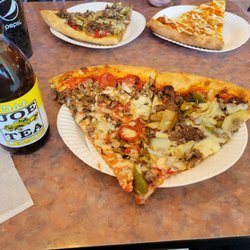 Frank's Pizza & Restaurant