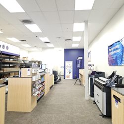 FedEx Office Print & Ship Center