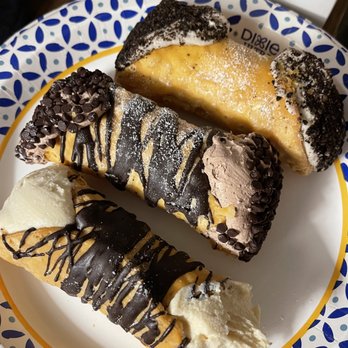Mike's Pastry - They had several cannoli options to chose from. - Bakeries Near Me - Boston, Massachusetts