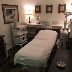 Rozann Michael - The one and only treatment room. Being a one-person studio means uncommonly personalized care--but it also means appointments are coveted!