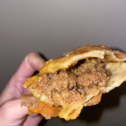 kokí - Beef & Maduros