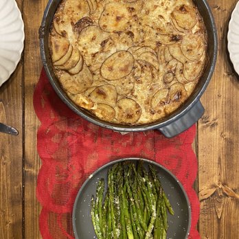 Petit a Petit By Chef Tosha - Potatoes and roasted asparagus - Personal Chefs Near Me Petit a Petit By Chef Tosha - Potatoes and roasted asparagus - Personal Chefs Near Me