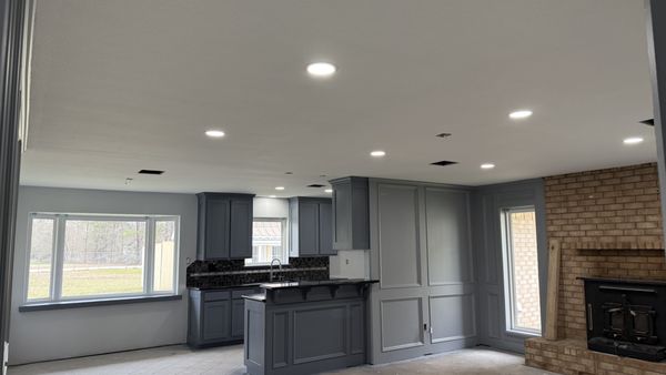 Professional Painting & Drywall Services - Services available:
painting ext/int
siding
whole houses
drywall
texture
patches
water damage painting services Professional Painting & Drywall Services - Services available:
painting ext/int
siding
whole houses
drywall
texture
patches
water damage painting services