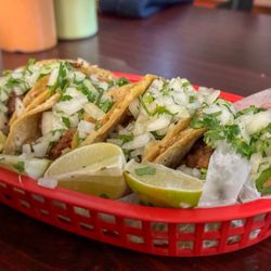 La Torre Taqueria - Tacos