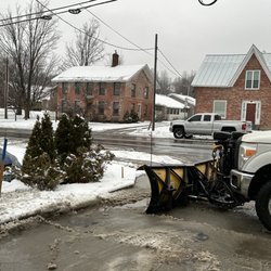 Guilmette Landworks - We get your parking lot back to black after any small or large snow!