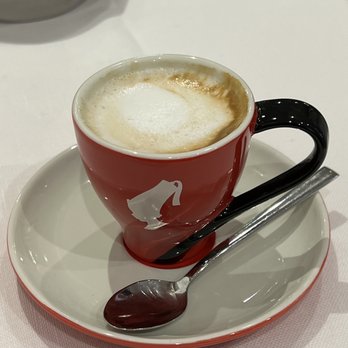 Rialto Novo - Afternoon macchiato - Trattorie Near Me - Venezia, VE Rialto Novo - Afternoon macchiato - Trattorie Near Me - Venezia, VE