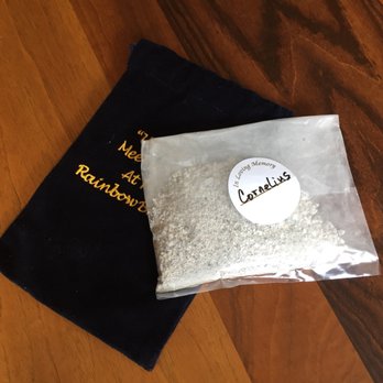 West Coast - I thought it might be helpful to some to include a photo of the remains. My cat weighed about 8lbs. This is about 5oz of ashes. - Pet Cremation Services Near Me - Sun Valley, California