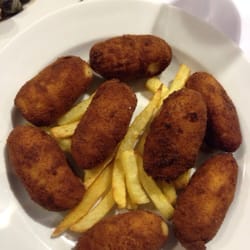 Cerveceria Tongqi - Croquetasp, very taste.