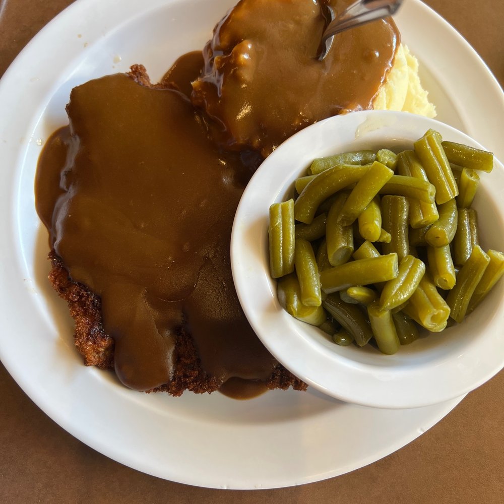 Warwick Restaurant - Heavily Gravied Country Fried Steak, Mashed & Green Beans - Breakfast & Brunch Near Me - Newport News, Virginia Warwick Restaurant - Heavily Gravied Country Fried Steak, Mashed & Green Beans - Breakfast & Brunch Near Me - Newport News, Virginia