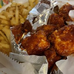Wing Doozy - Sweet BBQ Boneless Wing Combo