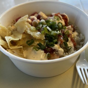 Poke Doke - Brn rice, tuna, spicy tuna, salmon, kimchi, ginger, grn onion, sesame oil, and fire sauce. - Poke Near Me - Carson City, Nevada Poke Doke - Brn rice, tuna, spicy tuna, salmon, kimchi, ginger, grn onion, sesame oil, and fire sauce. - Poke Near Me - Carson City, Nevada