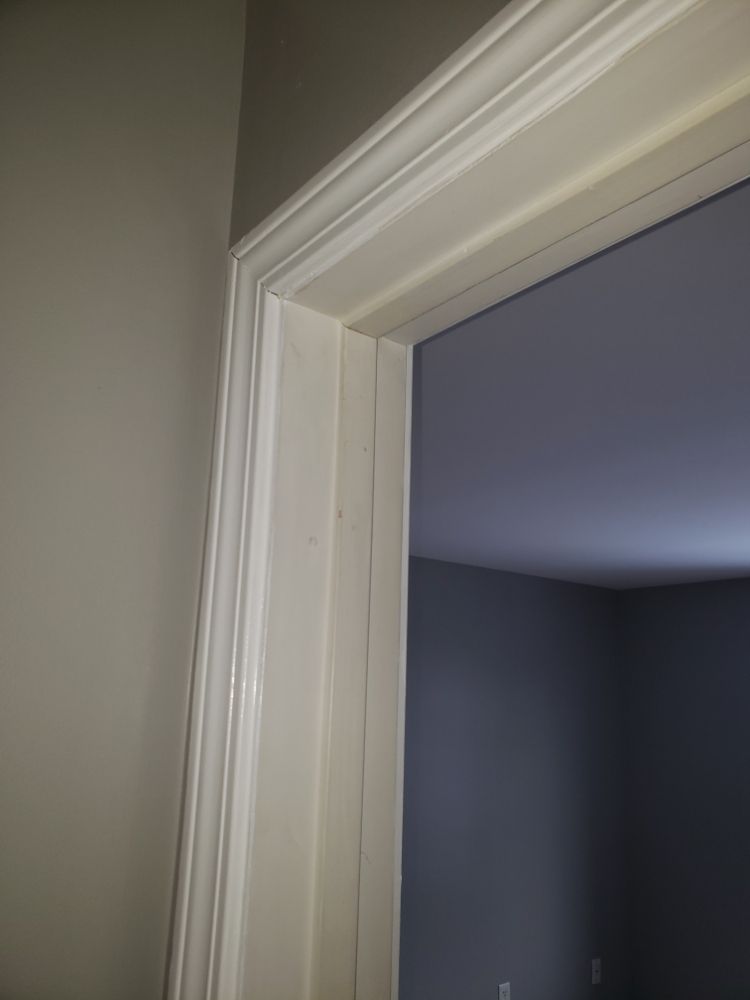 Slide of Lefty's Handyman Service