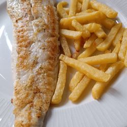 Casa Samuel - Merluza plancha del menú del día