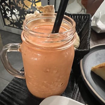 Le Prince - Smoothie - Lebanese Near Me - Saint-Gilles, BRU Le Prince - Smoothie - Lebanese Near Me - Saint-Gilles, BRU