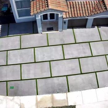 JC Matos Concrete - Corner driveway squares with turf stunning - Masonry/Concrete Near Me JC Matos Concrete - Corner driveway squares with turf stunning - Masonry/Concrete Near Me