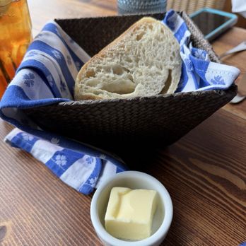 Duke’s Seafood Bellevue - Complimentary bread & butter basket. Yummy sourdough! - Seafood Near Me - Bellevue, Washington