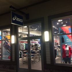 asics outlet monroe