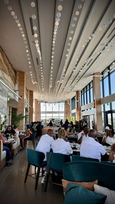 Overstory Rooftop Bar by null