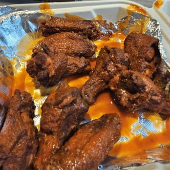 MILL STREET PIZZA - Buffalo wings! Great flavor! - Pizza Near Me MILL STREET PIZZA - Buffalo wings! Great flavor! - Pizza Near Me
