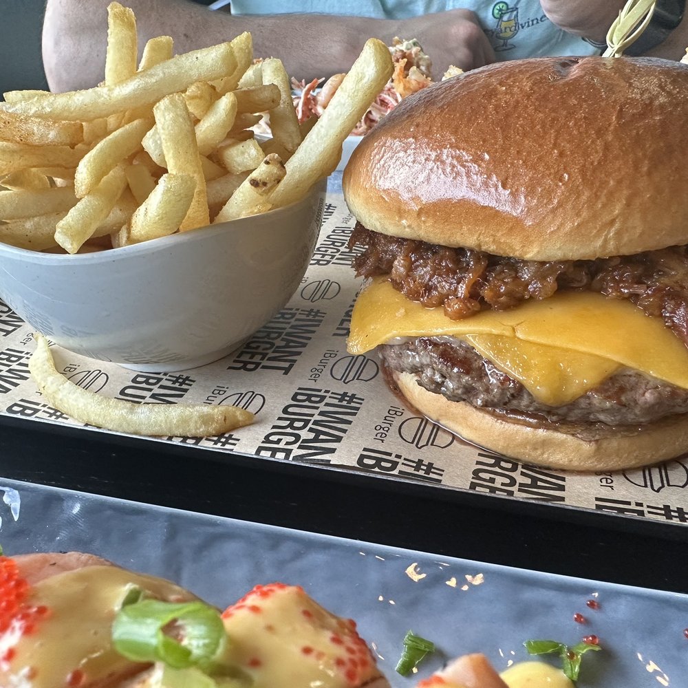Pez Vaca Miami - Smokey burger - Burgers Near Me - Doral, Florida Pez Vaca Miami - Smokey burger - Burgers Near Me - Doral, Florida