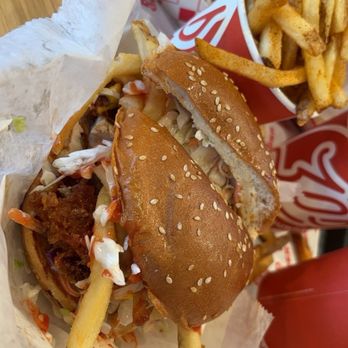 Zo's Good Burger E. Dearborn - Halal Near Me - Dearborn, Michigan Zo's Good Burger E. Dearborn - Halal Near Me - Dearborn, Michigan