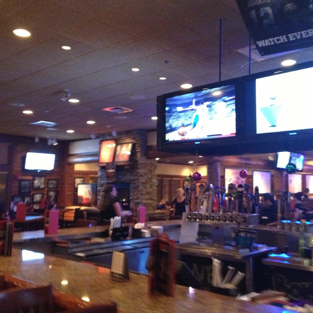 Smokey Bones Cheektowaga - Bar - Barbeque Near Me - Cheektowaga, New York Smokey Bones Cheektowaga - Bar - Barbeque Near Me - Cheektowaga, New York