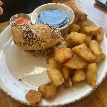 peasants FEAST - French Dip with crispy potatoes - American Near Me - Solvang, California peasants FEAST - French Dip with crispy potatoes - American Near Me - Solvang, California