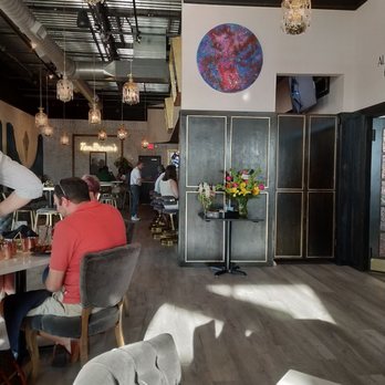 Tom Brown's Restaurant - Inside showing the decor - Cocktail Bars Near Me - Madison, Alabama